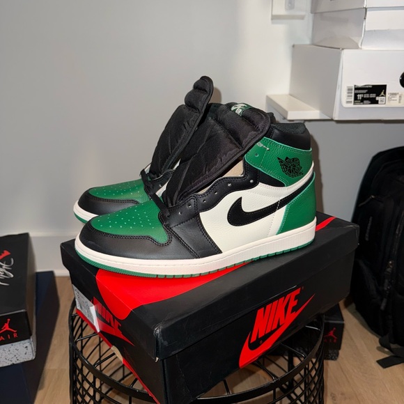 Nike Air Jordan Pine Green